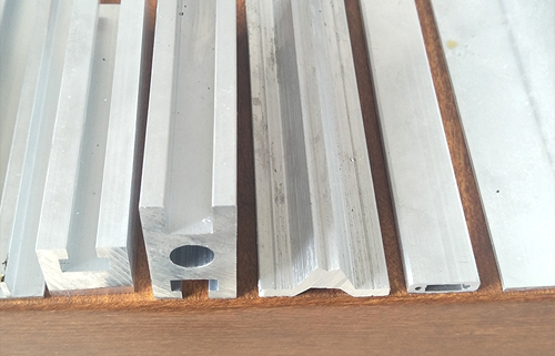 Industrial aluminum profiles